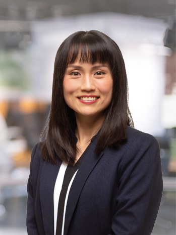 Julia (Ching-Ju Yang)